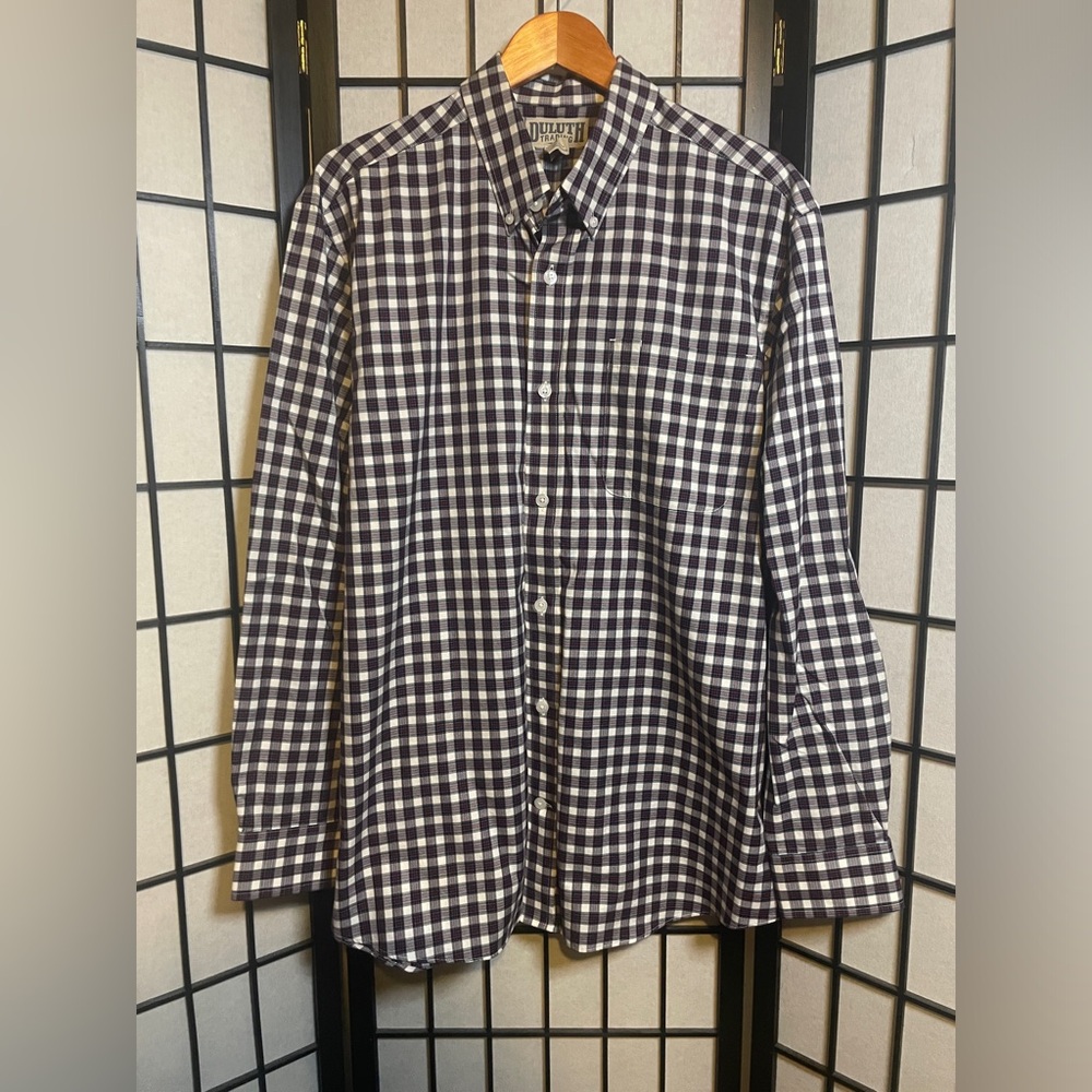 Duluth Trading Co Plaid Dress Shirt Mens L Black Red Check Button Down Holiday